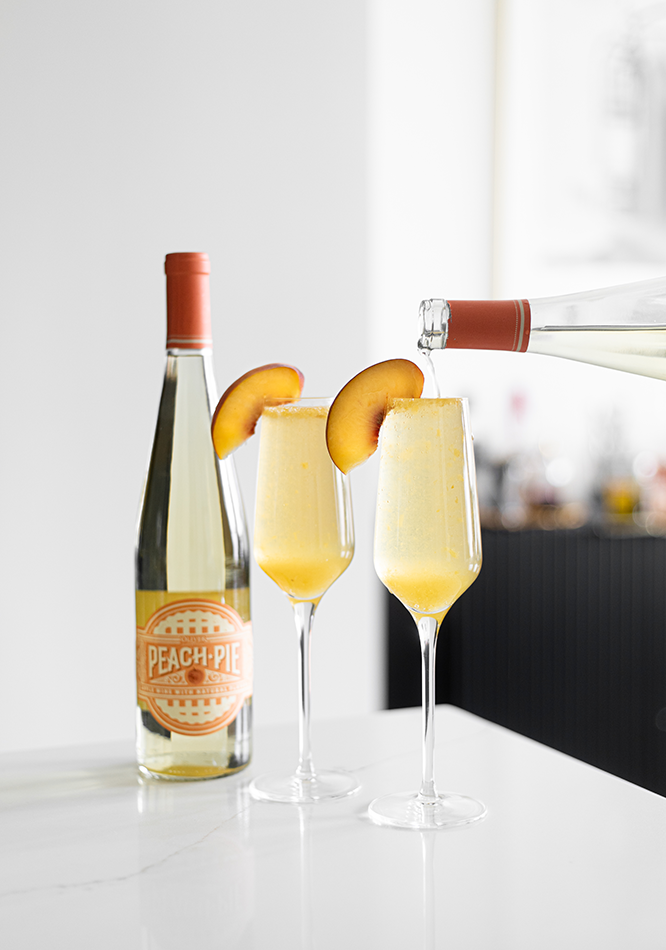 Oliver Winery | Wine Cocktails | Peach Bellini