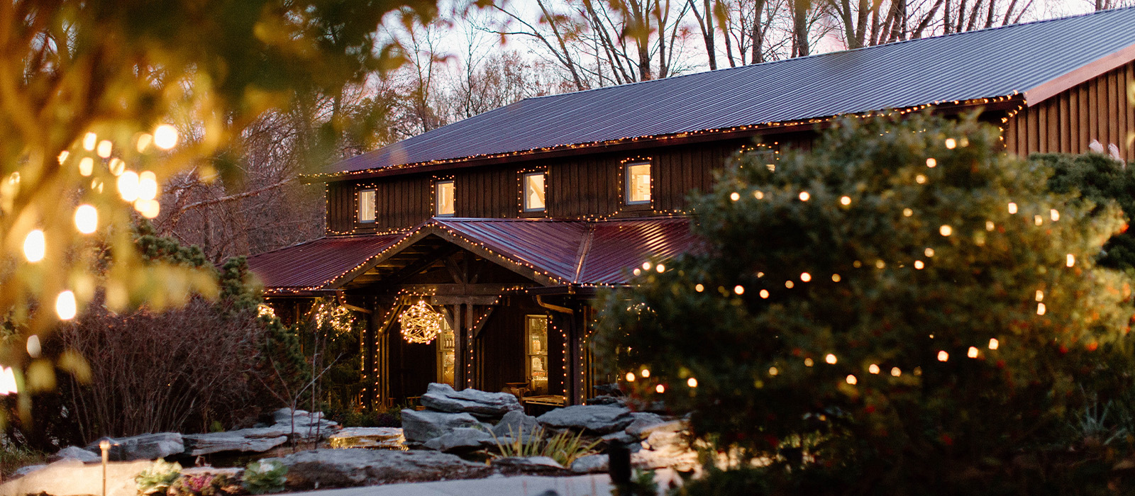 Oliver Winery tasting room decked in holiday lights. 